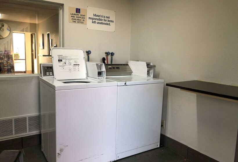 Motel 6wichita, Ks Airport