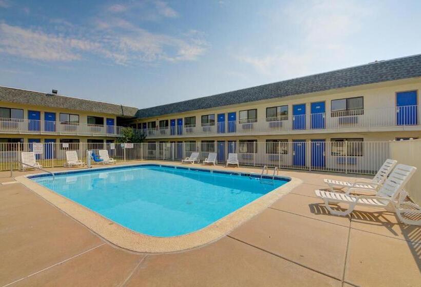 Motel 6wichita, Ks Airport