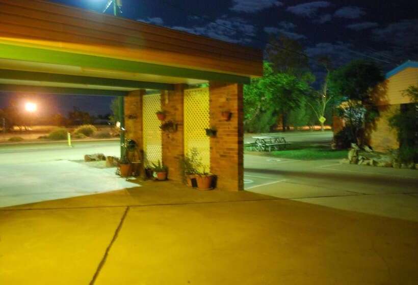 Abajaz Motel Centrally Located Shaded Parking