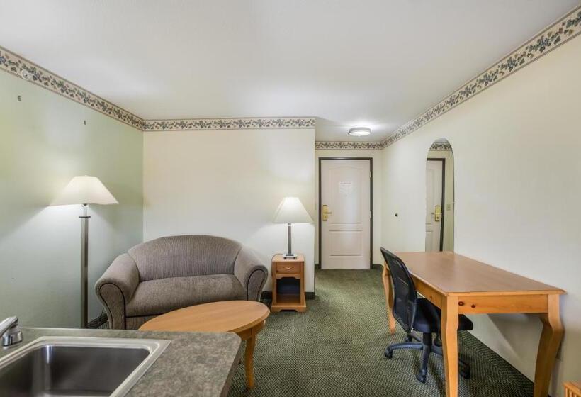 فندق على الطريق Americas Best Value Inn Three Rivers