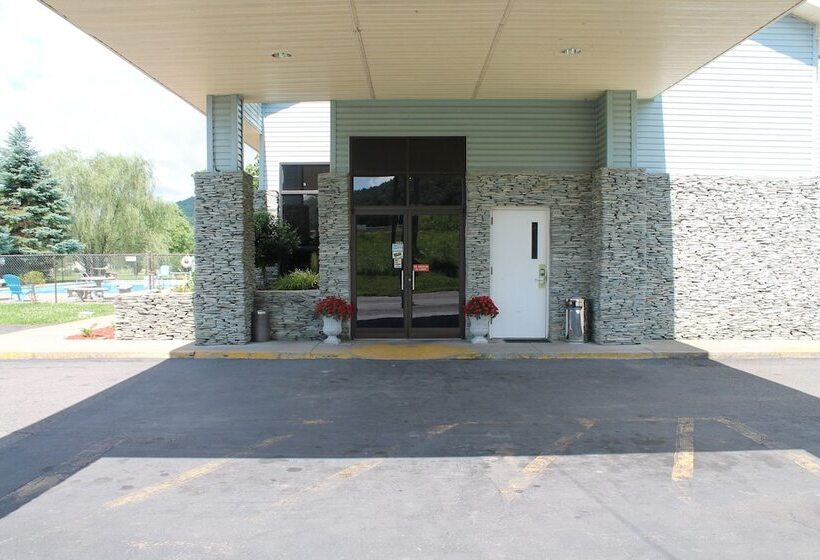 فندق على الطريق Americourt