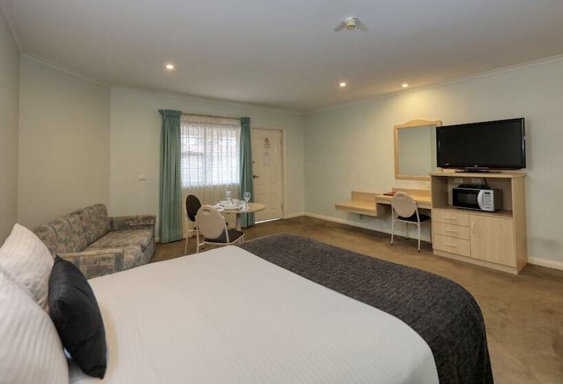 مُتل Charles Rasp Motor Inn & Cottages