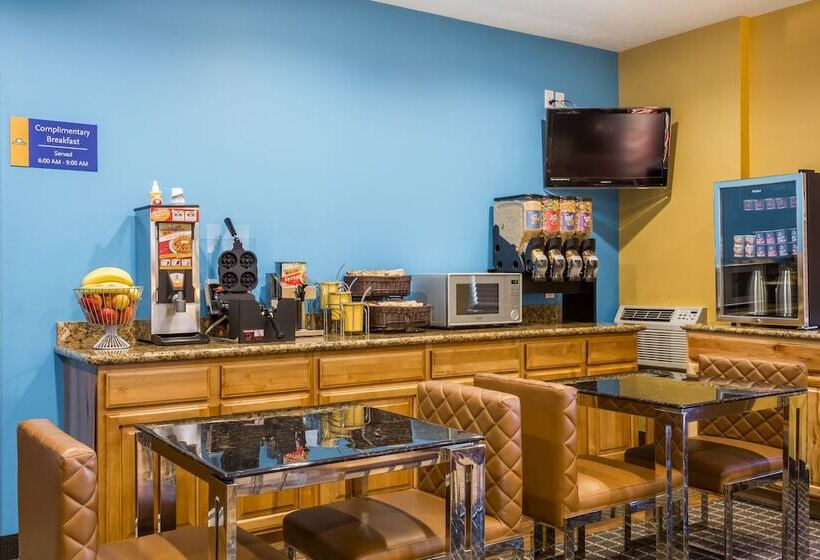 فندق على الطريق Days Inn By Wyndham Vernal