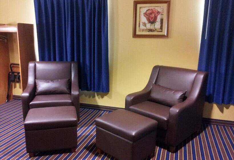 فندق على الطريق Days Inn By Wyndham Vernal