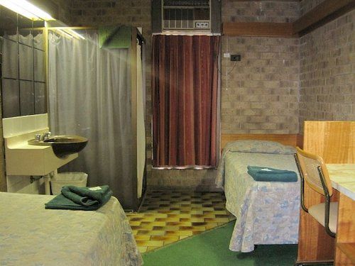 汽车旅馆 Desert Rose Inn Alice Springs