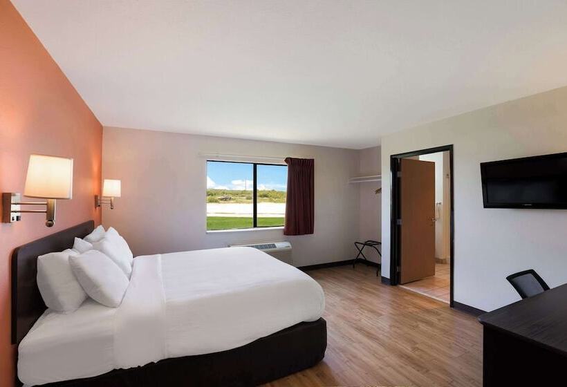 汽车旅馆  Hill Country Inn And Suites