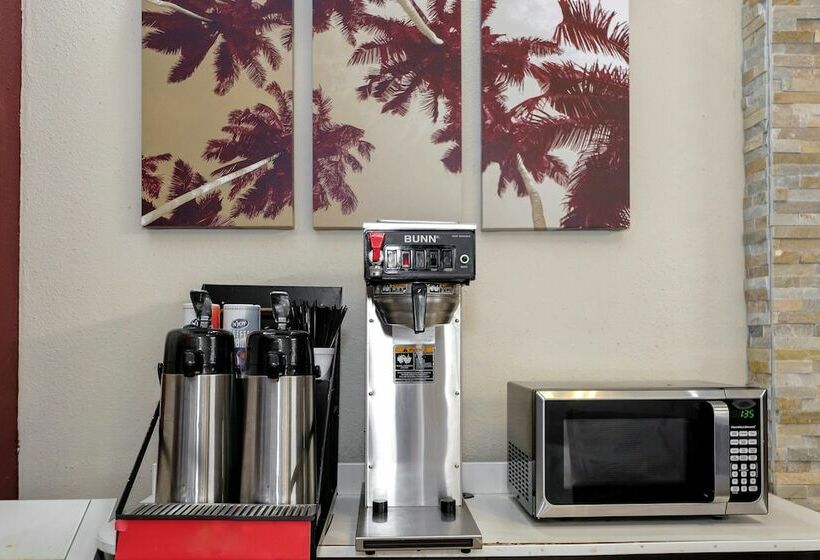 فندق على الطريق Red Roof Inn New Orleans  Westbank