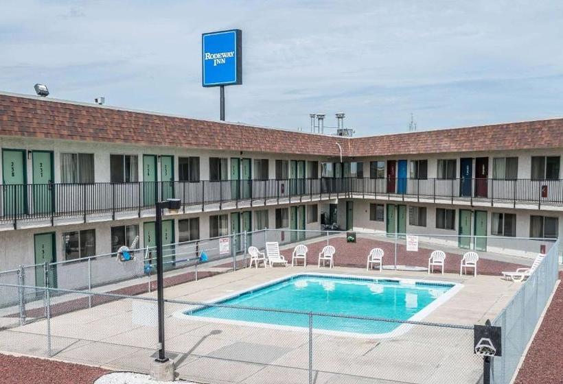 فندق على الطريق Rodeway Inn