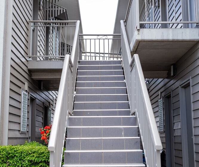 مُتل Route 66 Motor Inn