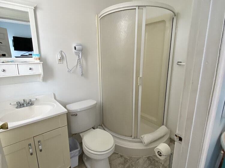 모텔 St Maurice Beach Inn