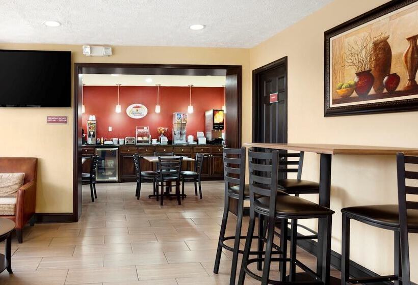 فندق على الطريق Super 8 By Wyndham Jackson