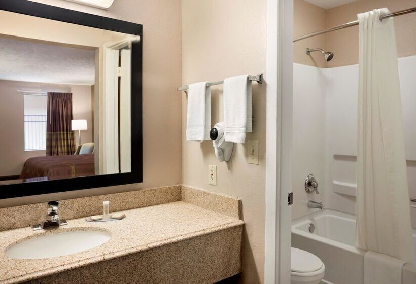 فندق على الطريق Super 8 By Wyndham Jackson