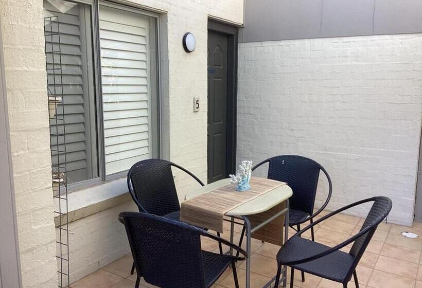 מוטל Tiarri Terrigal