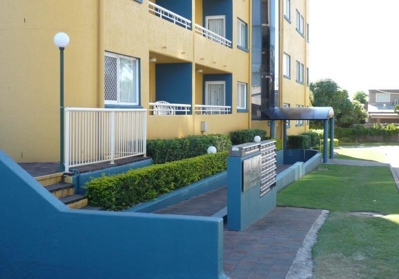 Palm Beach Holiday Resort