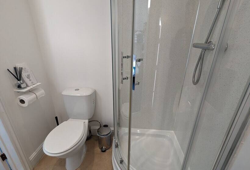 פנסיון Acqua Beach