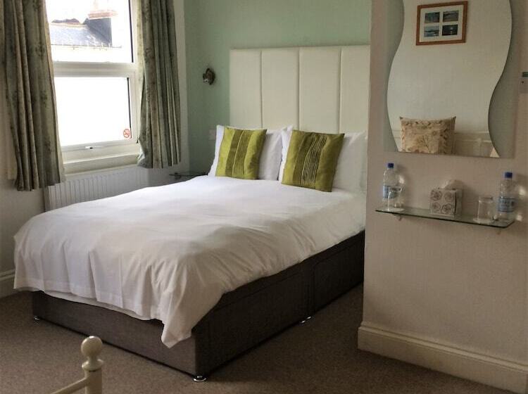 پانسیون Carrington Guest House