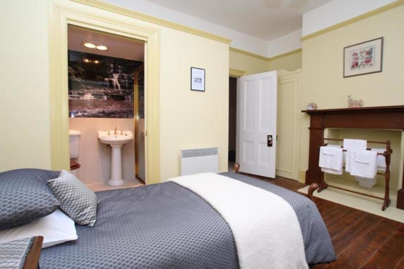 פנסיון Fitzpatricks Inn