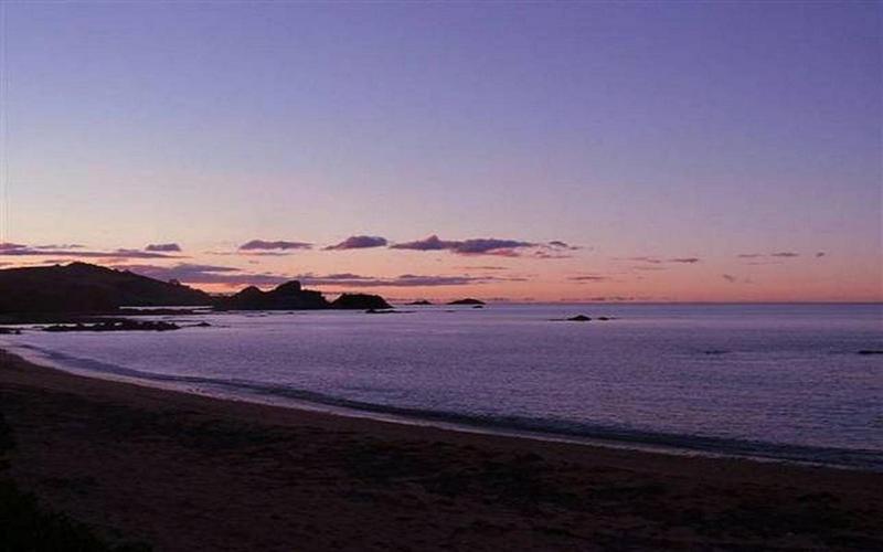 פנסיון Moonlight Bay B&b Guest House