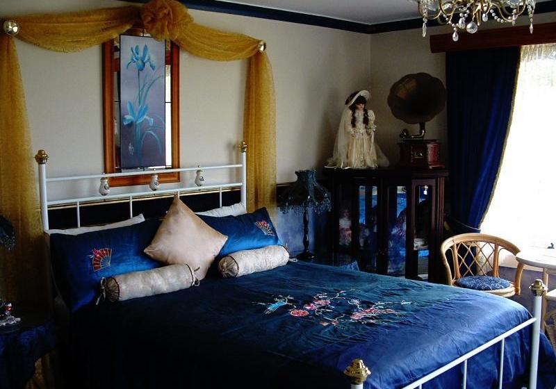 פנסיון Moonlight Bay B&b Guest House