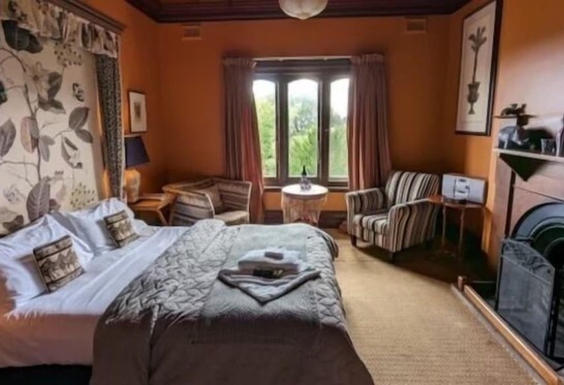 پانسیون The Manse