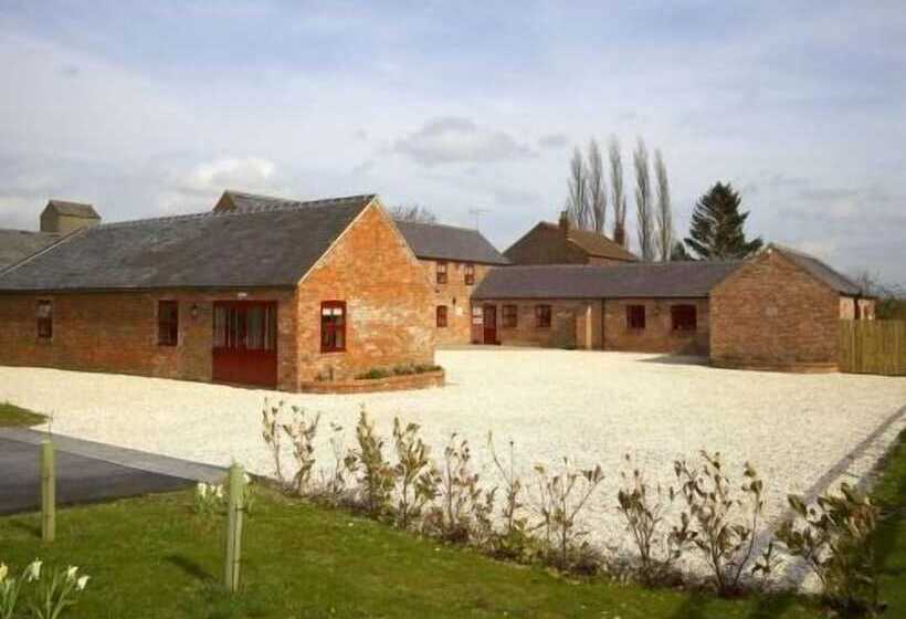 پانسیون Wold Escapes, Highfield Farm