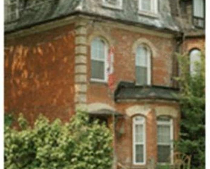 Pimblett S Downtown Toronto B&b