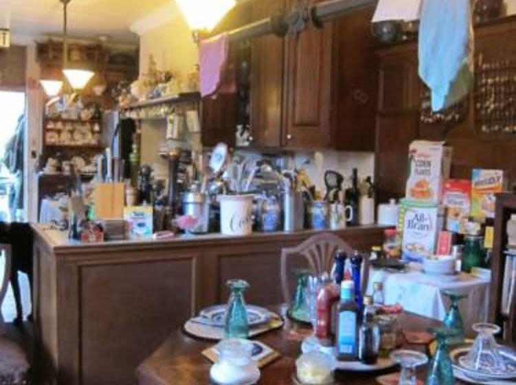 Pimblett S Downtown Toronto B&b