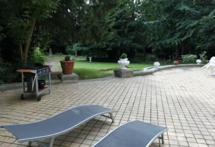 Residence Et Chambres D Hotes De La Porte D Arras