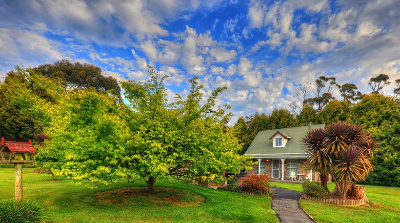 Rosebank Cottage Collection