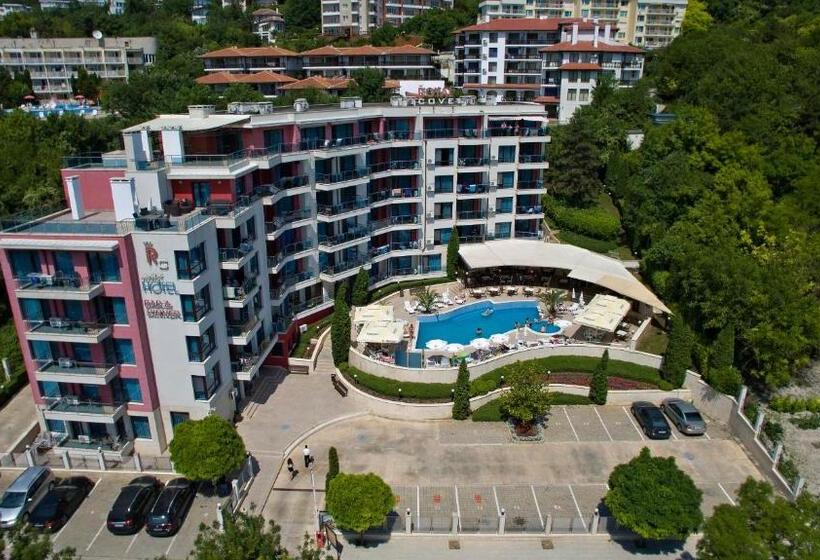 Royal Cove Aparthotel   Self Catering