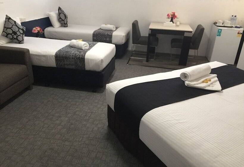 Surf Beach Motel Newcastle