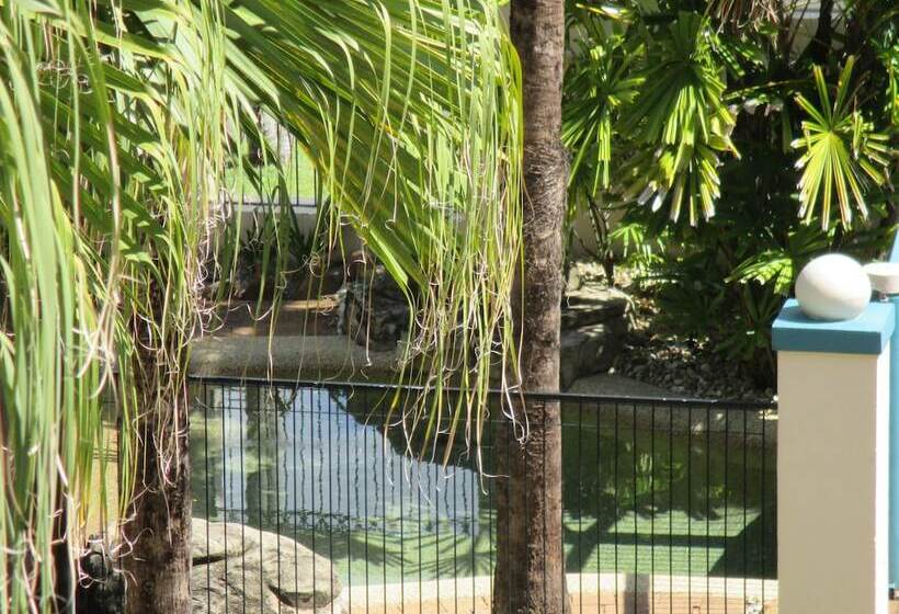 Royal Palm Villas Cairns