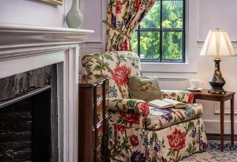 Samuel Durfee House B&b