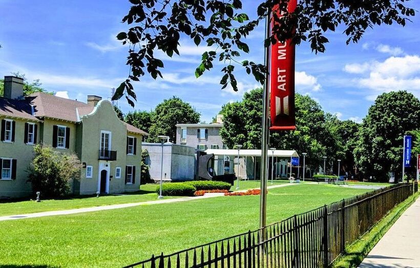 Saratoga Farmstead B&b