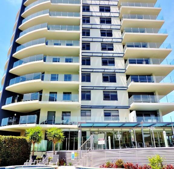 Sevan Apartments Forster