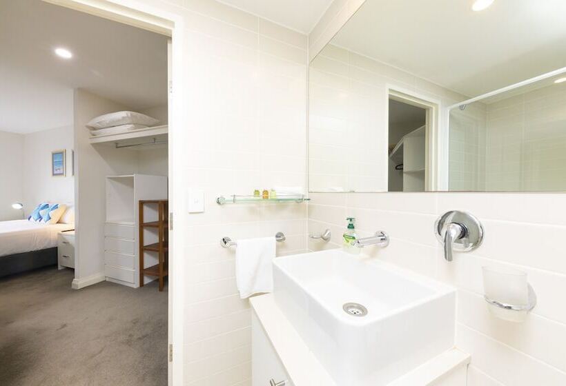 Sevan Apartments Forster