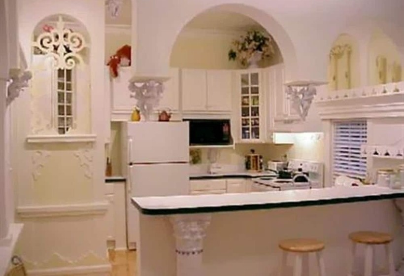 The Cottage Bed & Breakfast