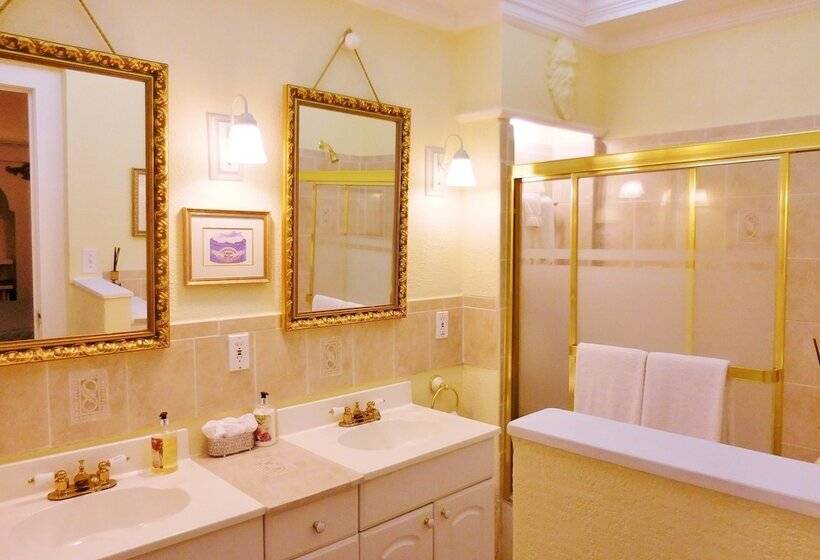 The Cottage Bed & Breakfast