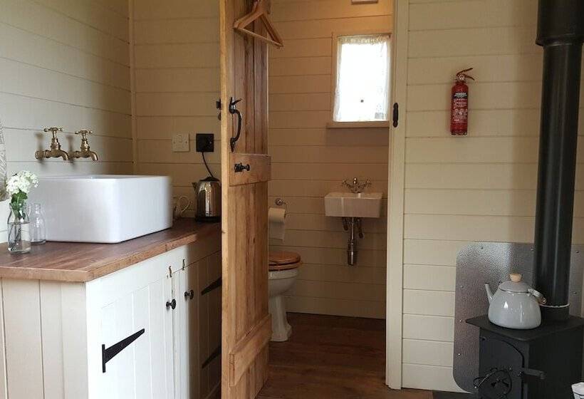 Wilderness B&b 3 Self Contained Rooms Nr Sissinghurst