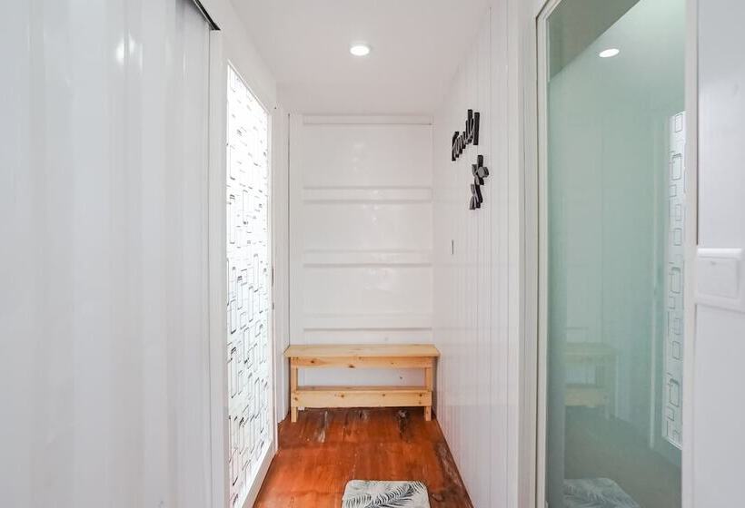 בית מלון כפרי Container Smart Stay