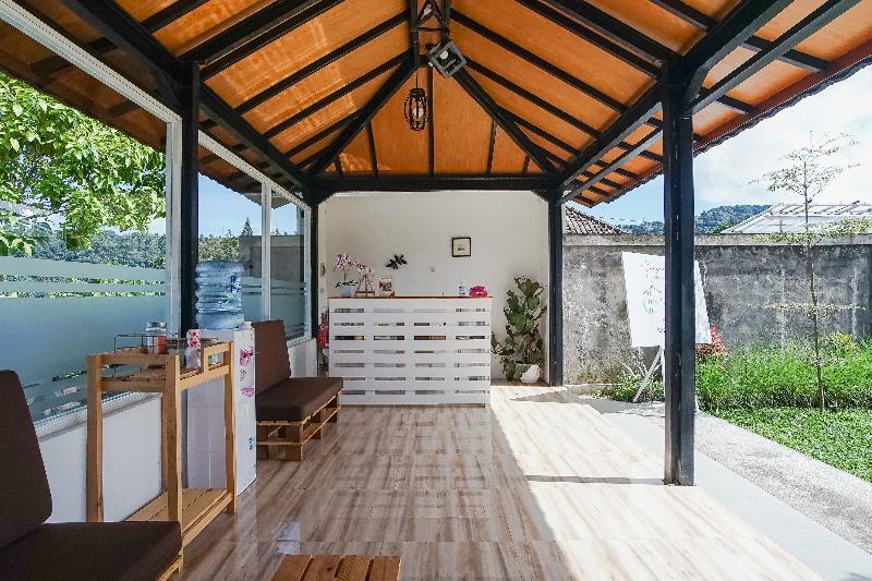 בית מלון כפרי Container Smart Stay