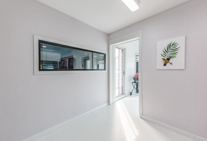 ホテル Gosung Shalala Private Pool & Spa Villa