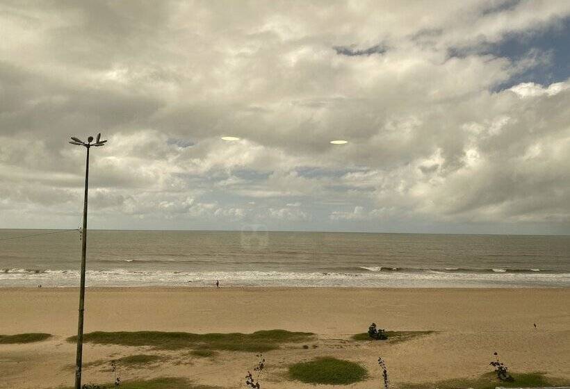 Отель Ibis Budget Recife Jaboatão