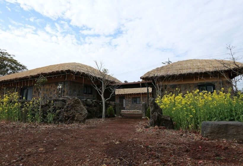 Hotel Seogwipo Chogain Inn Guest House