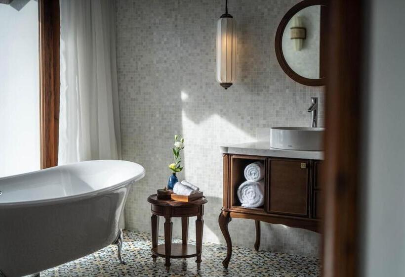 هتل The Anam Mui Ne