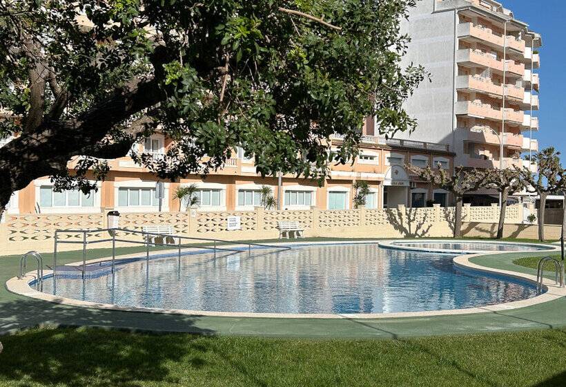 Apartamentos Azahar 3000