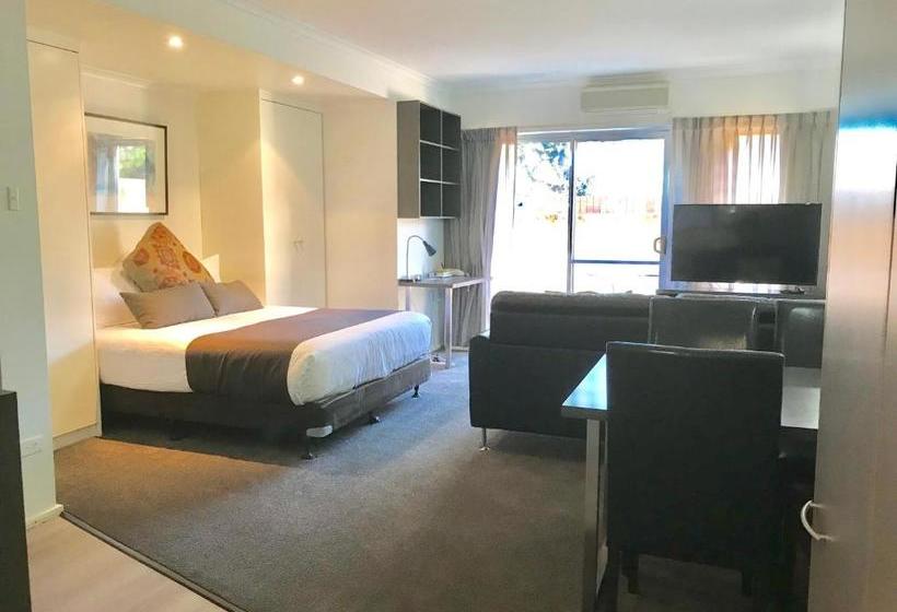 Archer Street – Adelaide Dresscircle Apartments