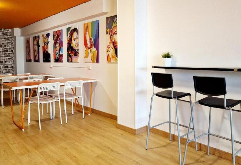 Общежитие Arc House Barcelona