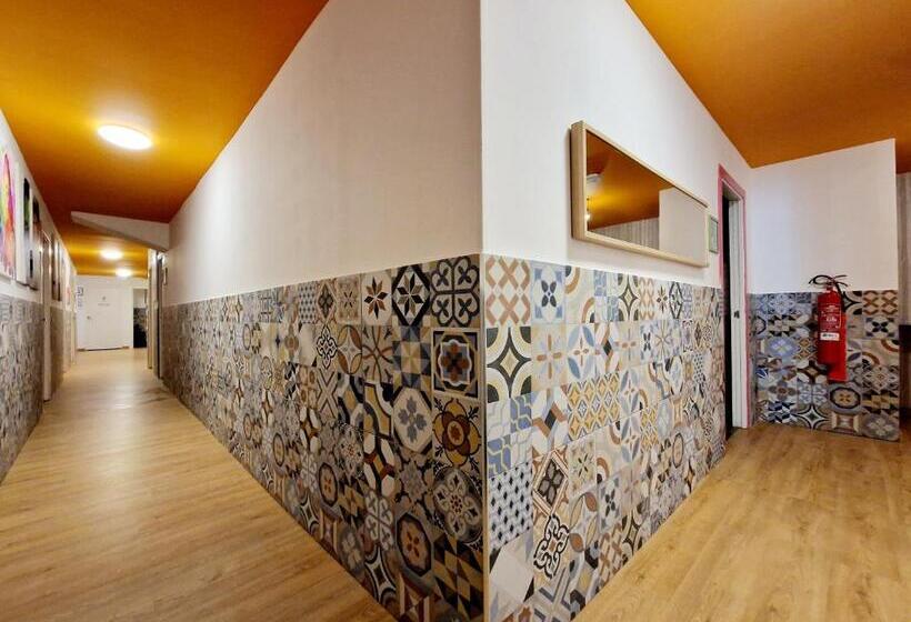 Общежитие Arc House Barcelona