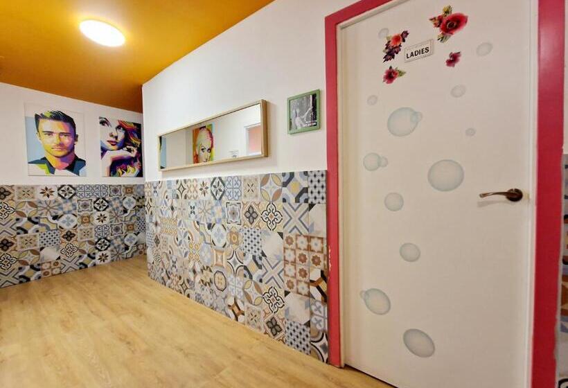 Общежитие Arc House Barcelona